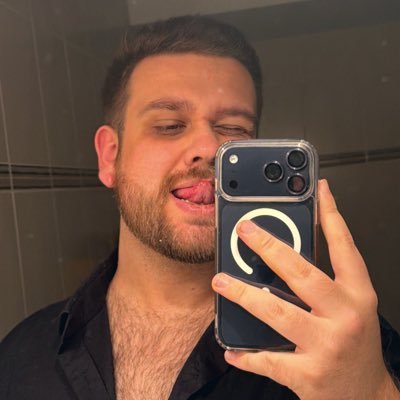 mahe_stro's profile picture. Le recruteur préféré des personnes en reconversion | Ancien expatrié 🇪🇸