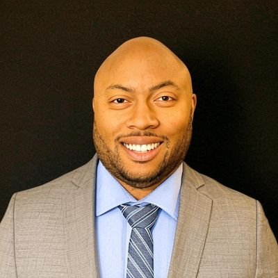 FantasyRayRay's profile picture. 💎 Waiver Wire King 👑 | NFL & NBA Fantasy Finds 🔥 | Co-host 🎙️ @HustleSportsNet | 🎧https://t.co/mgmW1XXsgW