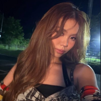 mrxshroom's profile picture. @bini_stacey 🩷 @bini_jhoanna 💙 ; walo hanggang dulo #BINI lewsers enthusiast🤓 — + #KATSEYE