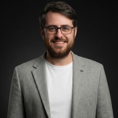 serhatbicakci's profile picture. Kurucu & CEO @afterfaang 
Eğitmen @mindsetinstitu 
İTÜ İşletme Mühendisi