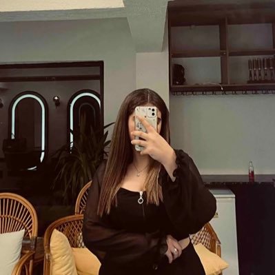 erdennl's profile picture. 