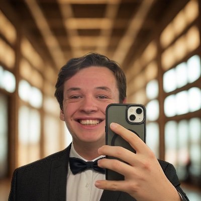 LouisMarchalDev's profile picture. rust softare dev 🦀 CS student