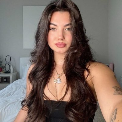 srtalua_'s profile picture. 