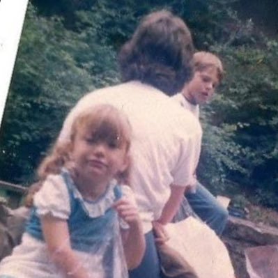 stephiemc07's profile picture. Life is like a cup of tea, it's all in how you make it...🥰 Lover of food and cooking 👩🏼‍🍳🤤Instagram-@st7phanie Dog Mama 🐶💗