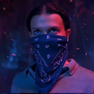 alwayslalisam_'s profile picture. eu e jenlisa assistindo stranger things