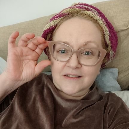 chiaravale888's profile picture. ♿👩🏼SM+FM+cSVD+ernie = esistenza dal 2015: 
vita parallela nel mondo parallelo dei disabili e malati cronici-degenerativi.
Amo la Vita 🌌🌊🏔️🪻🌳📚🐈‍⬛🐈🇮🇹