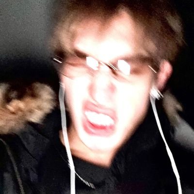 alexpajeero's profile picture. ㅤㅤ
Vivan los cortis y los bts alv