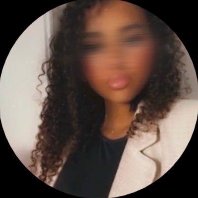 labrvjaa's profile picture. éternel insatisfaite