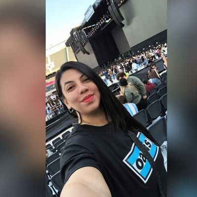 RomiGonza89's profile picture. True perfection has to be imperfect...⭐⭐⭐

CABJ 💙💛💙