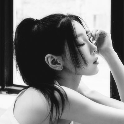 rheenaee's profile picture. i like (some of) k-pop, quiet forest walks and blanket gaming sessions ‧₊˚ ☁️⋅♡𓂃 ࣪ ִֶָ☾.