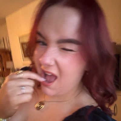 redflagsauburn's profile picture. probably getting carried away or something... 🌙