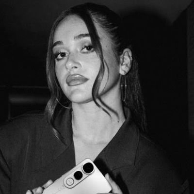 10iiyi's profile picture. 