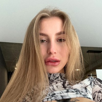 Vixi4253565dw's profile picture. 21 y.o | Cosmetologist and aesthetician
Don’t be shy to DM me😘