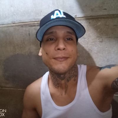 luisordie's profile picture. Me la llevo de maravilla con mis demonios internos.