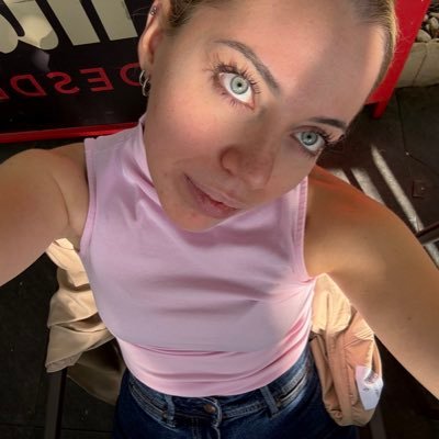 arucaromero's profile picture. 