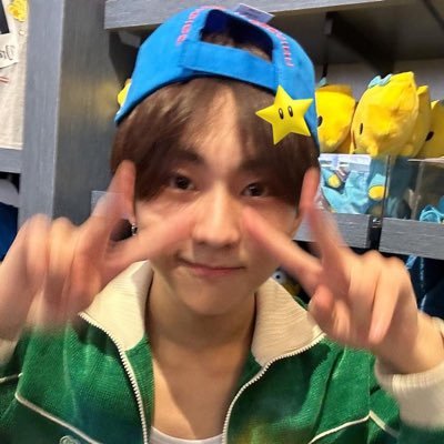 vamp7jwn's profile picture. 🍳 | 빵집 ֺ ࣭ ᨻ ⪩⪩ 𓈒 ♡ ֹ 🥄 ⊹ @enhypen