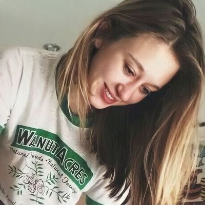 farmpwilz's profile picture. the conjuring 2 (2016) dir. james wan