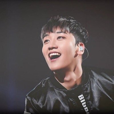 SeungriFiles's profile picture. 