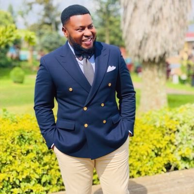 KIhenze's profile picture. Christian , CEO And FOUNDER of @NEWHIGHLANDSERVICEANDTRADING Operation supervisor at @eatgreen_rw Piano 🎹 player