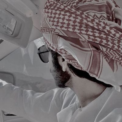 vi_4sh's profile picture. 