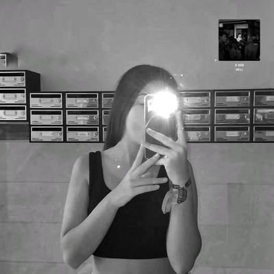 leeiiire3_'s profile picture. 