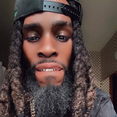 MacDaddyDior's profile picture. Fits.|Vibe Curator | I do Dope shit. BΔK Spr’ 18. Earth Bender. Lover Boy. BQ Extraordinaire. 💚