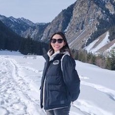 xxiaoya_li_'s profile picture. 