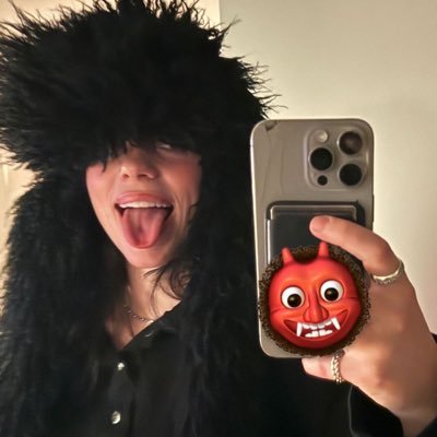 whatimcryinfor's profile picture. 