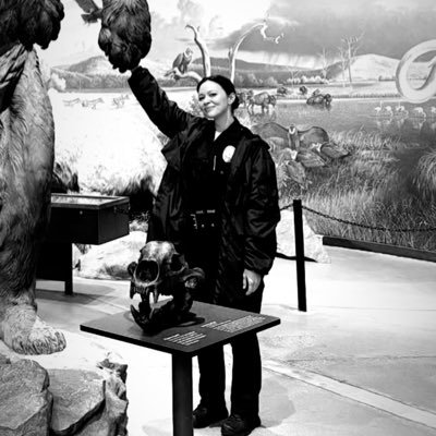 melsaep's profile picture. 17 | ariana grande + the rookie