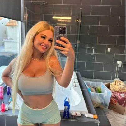 AnnbellaJo76945's profile picture. Good day everyone I'm fun to chat 😍😍🤡