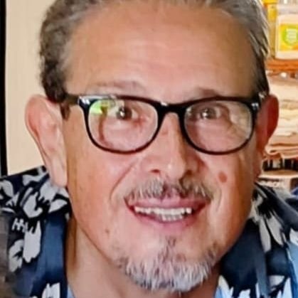 juliogomcarba's profile picture. El arte su rostro y su verdad!