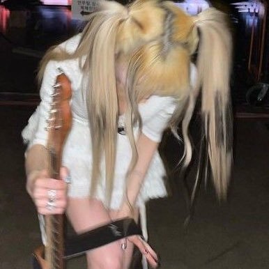 pedrotwice's profile picture. wave your ribbons, dance like reborn