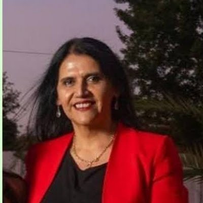 YennyNuez121843's profile picture. 