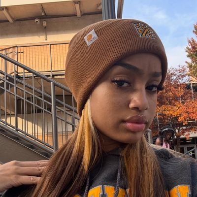 Avawehus's profile picture. love my life (⁠✿⁠^⁠‿⁠^⁠)#GIRLFREEN 
@srchafreen