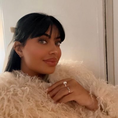 foolishoneswift's profile picture. TN x1 | saw taylor x2 eras tour | senior swiftie ♡ ldn 🇬🇧