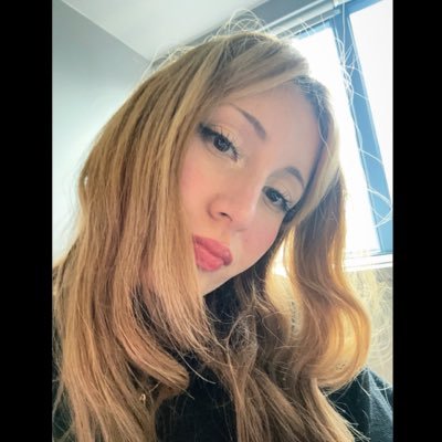 bbipolarstella's profile picture. 💕💒🏩