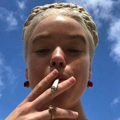 aguslovests's profile picture. 23. skz y las ts