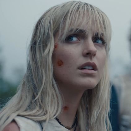 janueverett's profile picture. written by emily henry