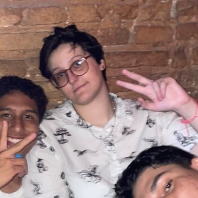 lawthereaa's profile picture. cc na ufal e tentando ser dev e pesquisadora. gosto de 3d, vfx e computação gráfica