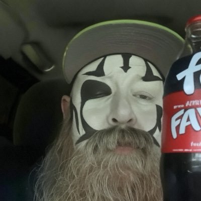 juggalaman's profile picture. I’m a born loser! I’m half thief and half fat! if you don’t like me get past that.