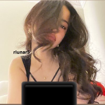 rlunar5's profile picture. if ur a man don’t follow me /don’t save or use my pics