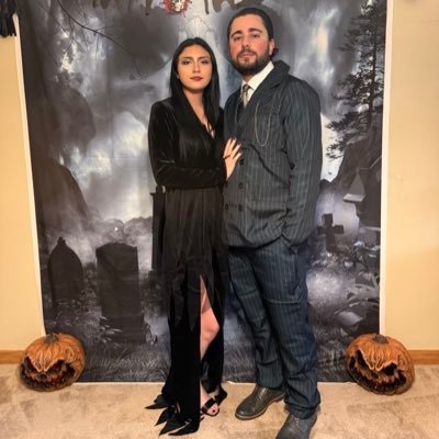 _hannahmariiee_'s profile picture. • 24 • Mexican Vanilla • 9.28.17 •