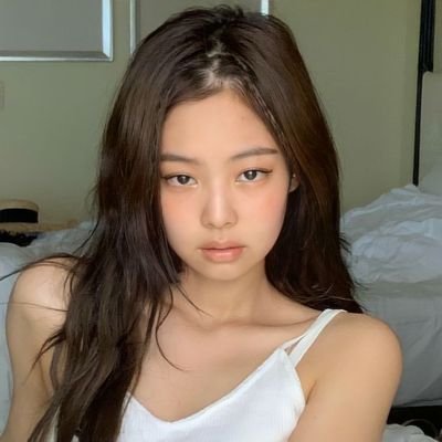 jenniecachorraa's profile picture. 