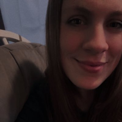 takethetoast's profile picture. my biggest brag in life is that I’ve read over 600 books