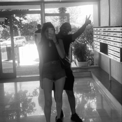 heysunshin's profile picture. Vendeuse automobile 🏎 // Lyon 📍