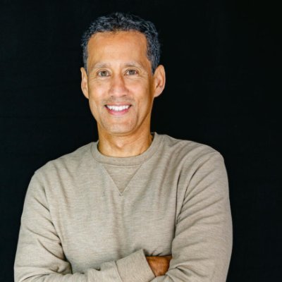 Leadership Coach for Founders & CEOs |
Helping leaders remove the inner blocks |
4 exits • $500M+ valuations • $100M+ raised |Stanford GSB Facilitator