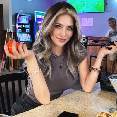 KaysiaHayes1988's profile picture. Free and self-reliant 🇺🇸
Proud to stand for what’s right 
I love America and I know God walks with me 
Fitness • Travel • Hiking • Outdoors lover 💪