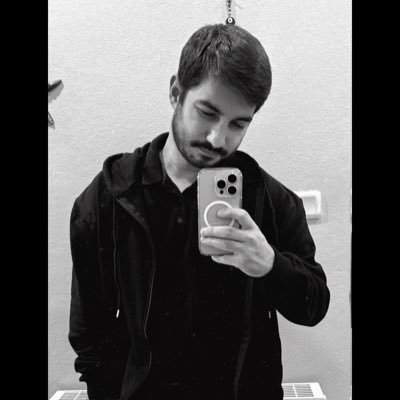 ysuff_12's profile picture. •Fenerbahçe💫