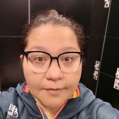 Edupecas's profile picture. Hola, brilla , cuidate, amate, disfruta y viva la vida. en tiempo presente 😋🤓🕶👓🎄🎄🎊🎉🪬🪅🧸☃️