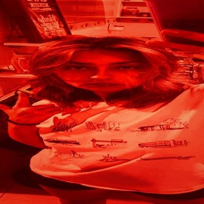 oularie's profile picture. I love my boyfriend | Safe space for 🇵🇸 🏳️‍🌈 🏳️‍⚧️ 🜬 🌻 ☭ | multifandom | @mejweiss art account | 20 | pt-br, eng | brazilian | @majowssdelrey priv